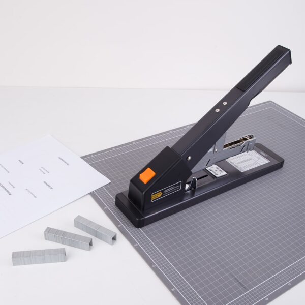 Deli E0396 210 Pages Heavy Duty Stapler - Image 3